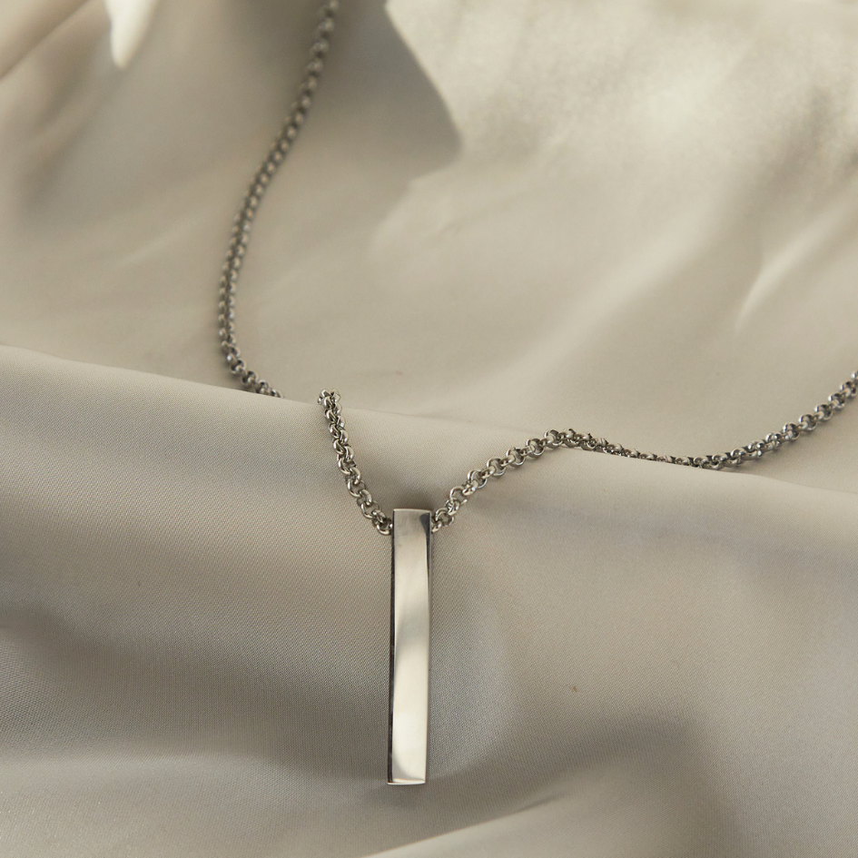 Custom | Mens Vertical Bar Necklace