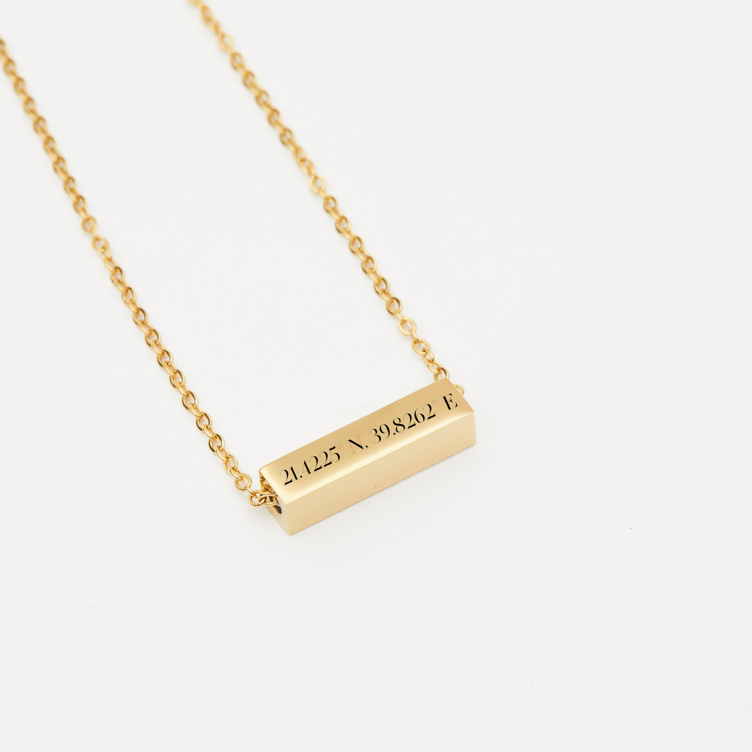 Qibla Coordinates | Small Bar Necklace